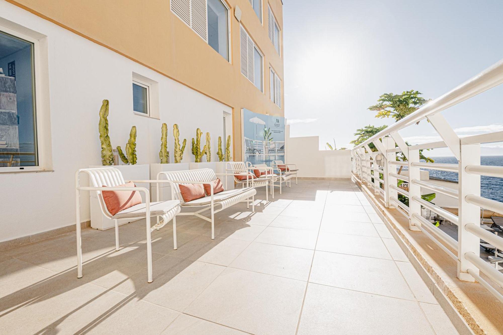 Atlantic Holiday Hotel カジャオ・サルバヘ エクステリア 写真